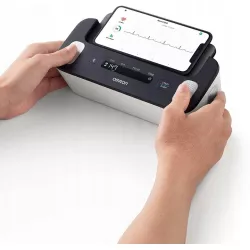 Ciśnieniomierz naramienny z EKG OMRON COMPLETE HEM-7530T AFIB Bluetooth